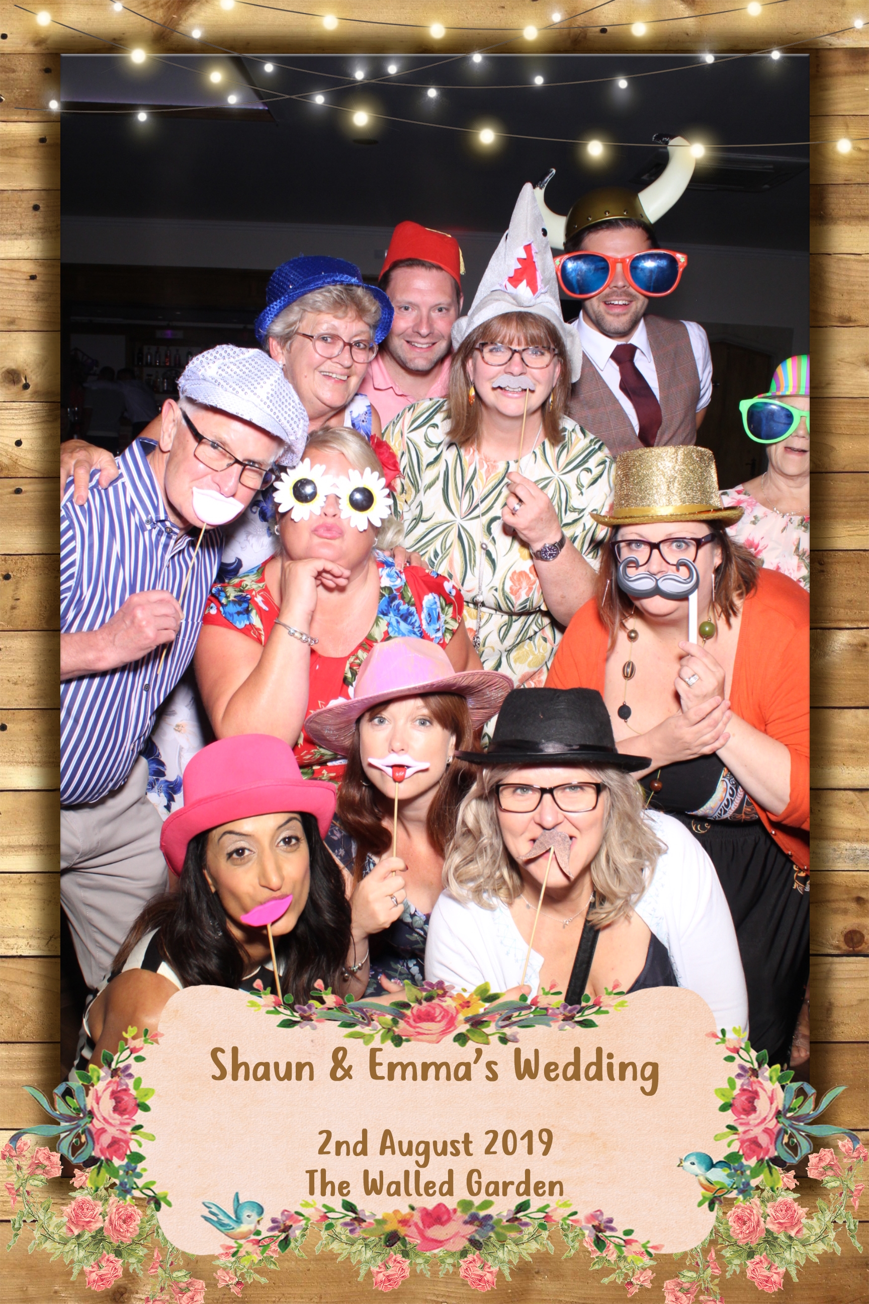 Shaun and Emma's Wedding | View more photos from the event at images.mobile-photo-booth.com/u/MobilePhotoBoothUK/Shaun-and-Emmas-Wedding